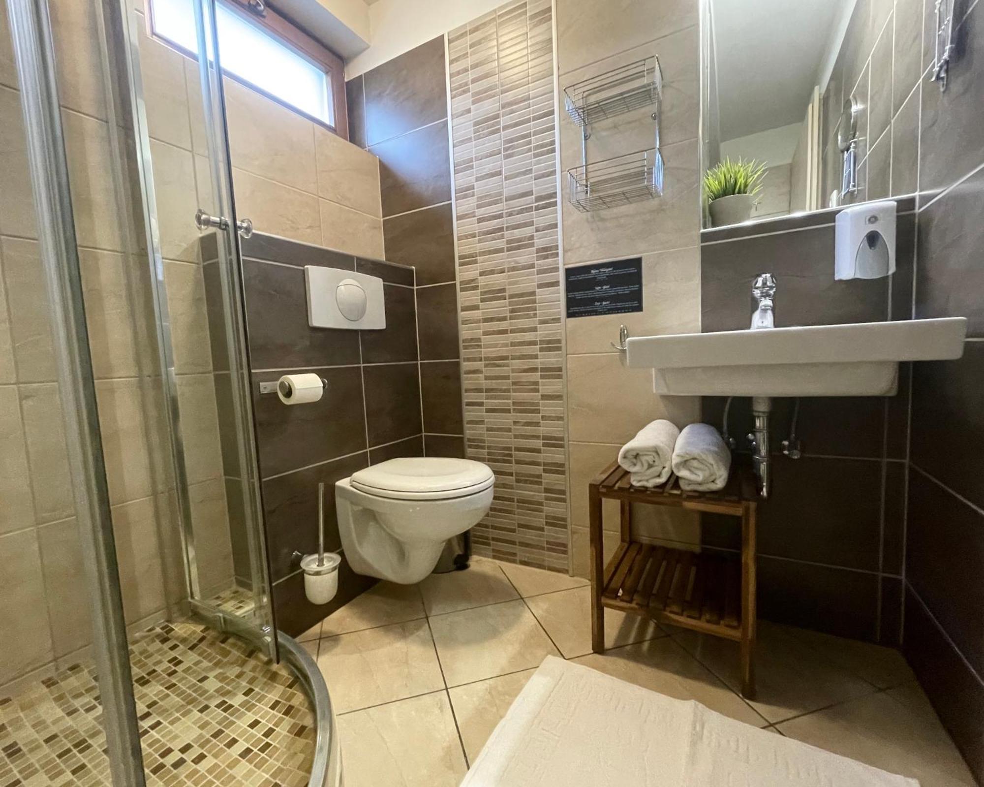 Panorama Apartmanhaz Balatonfüred Pokoj fotografie